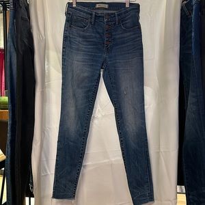 Light wash madewell vintage blue jeans